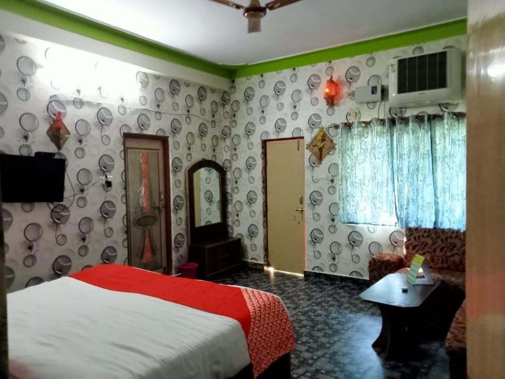 Oyo Flagship Tadoba Tiger Resort Mohurli Exterior foto